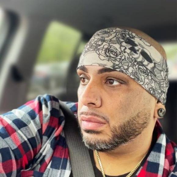 Meet your Posher, Robert - Picture 1 of 1